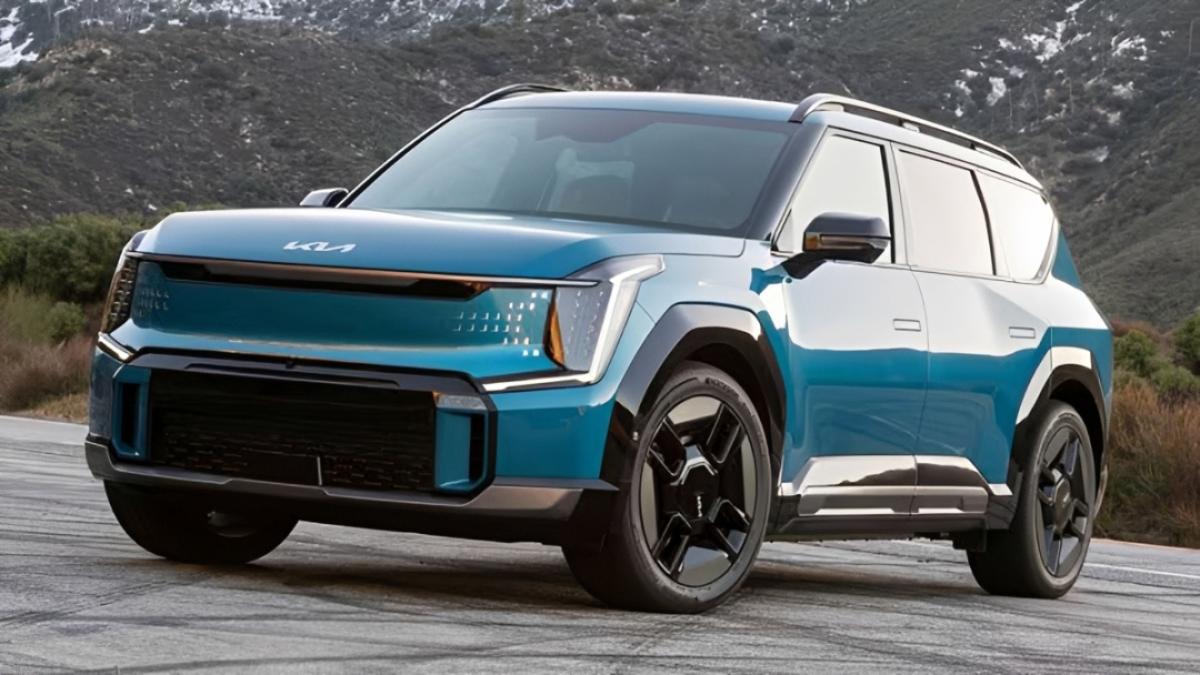 When 2‑Row SUVs Stop Working: The Family Weekend Packing Rule