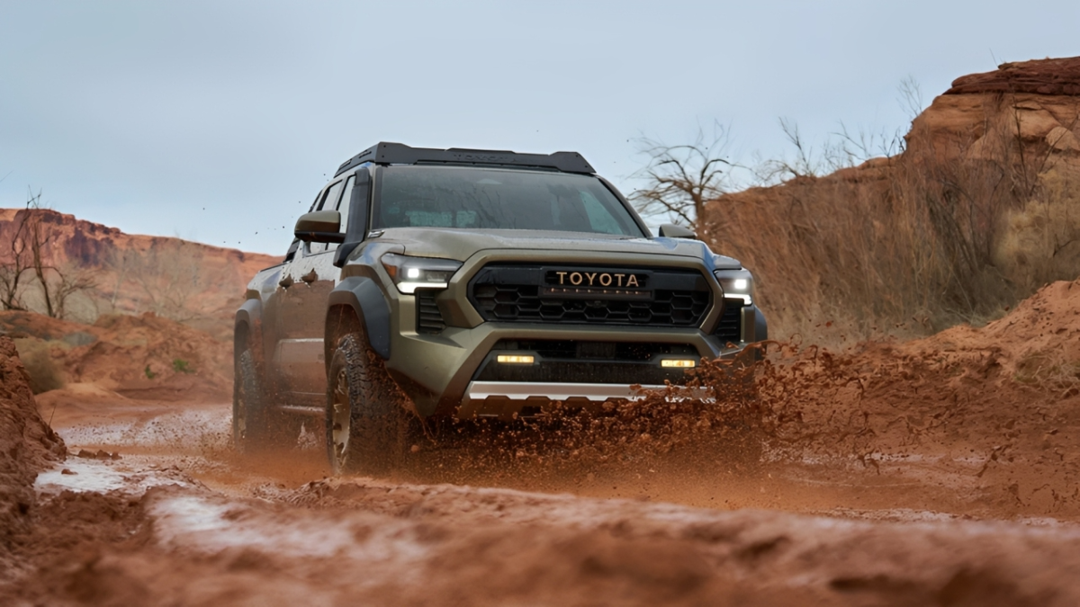 Old Japanese Pickup vs Modern Midsize Truck: What Still Makes Sense in 2026?