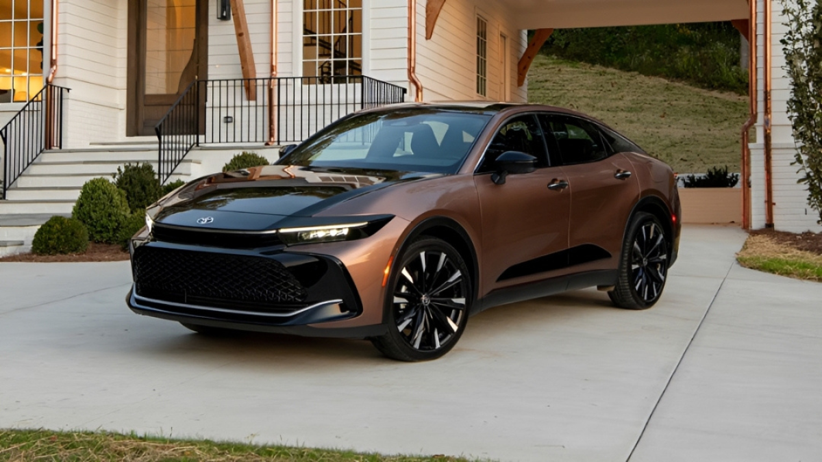 EV vs Hybrid for a National Park Weekend (2026): Easy or Extra Planning?