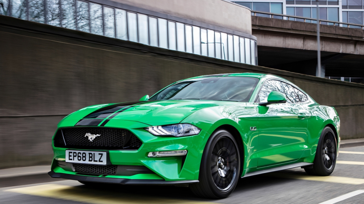 Turbo Four vs V6 vs V8: Which Engine Feels Best on a Weekend Now?