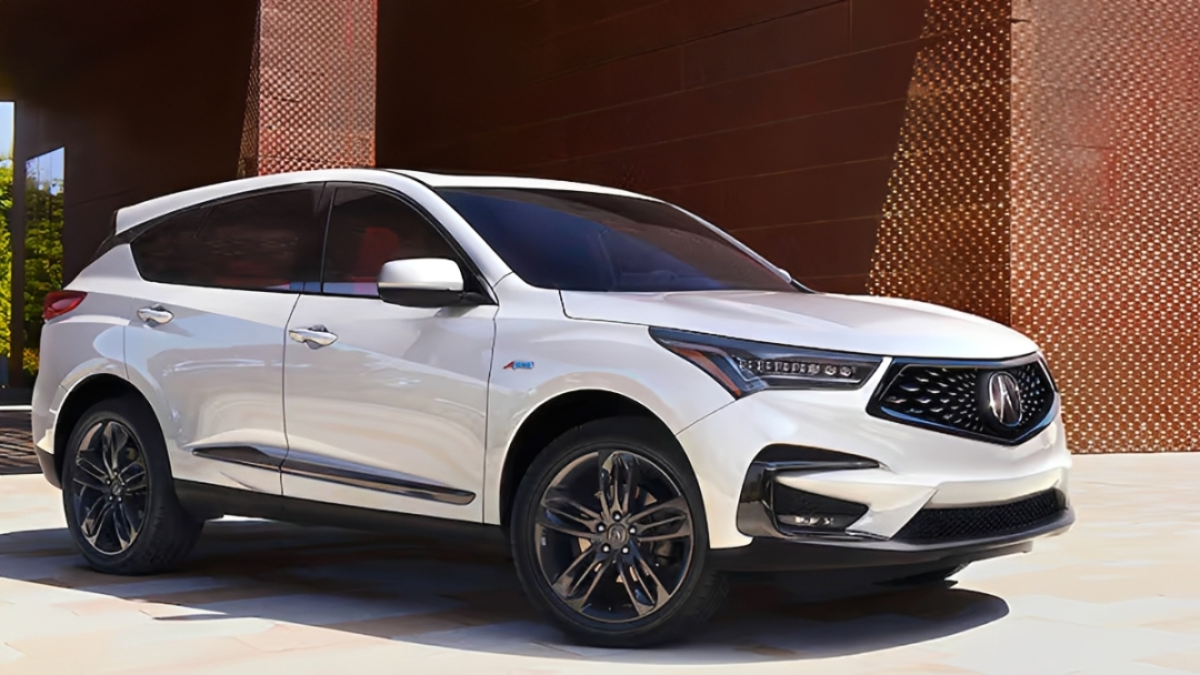 The Premium-Gas Road Trip Trap: 2026 SUVs That Cost More at the Pump