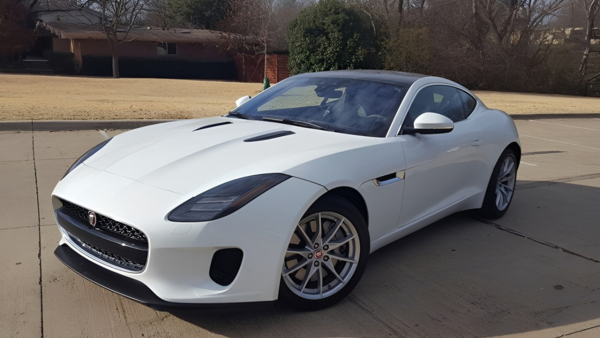 Turbo 4-Cylinder vs V6: Which Engine Feels Better Passing Semis Now?