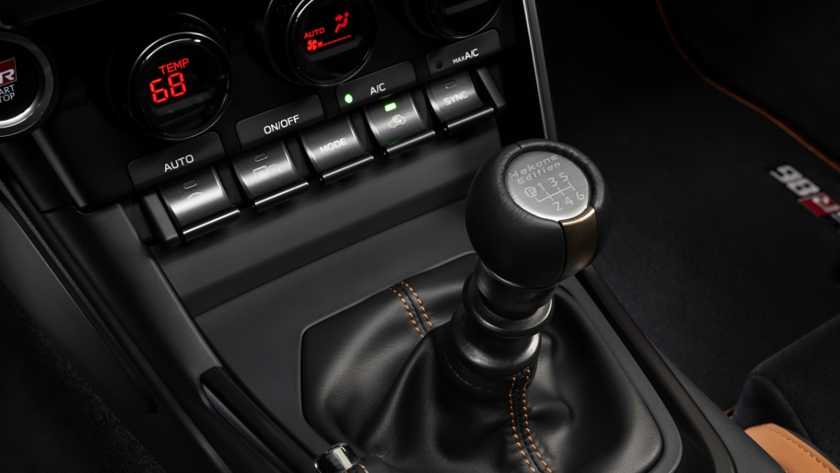 Manual vs Automatic in Used Performance Cars: What Still Works on a Real Getaway?