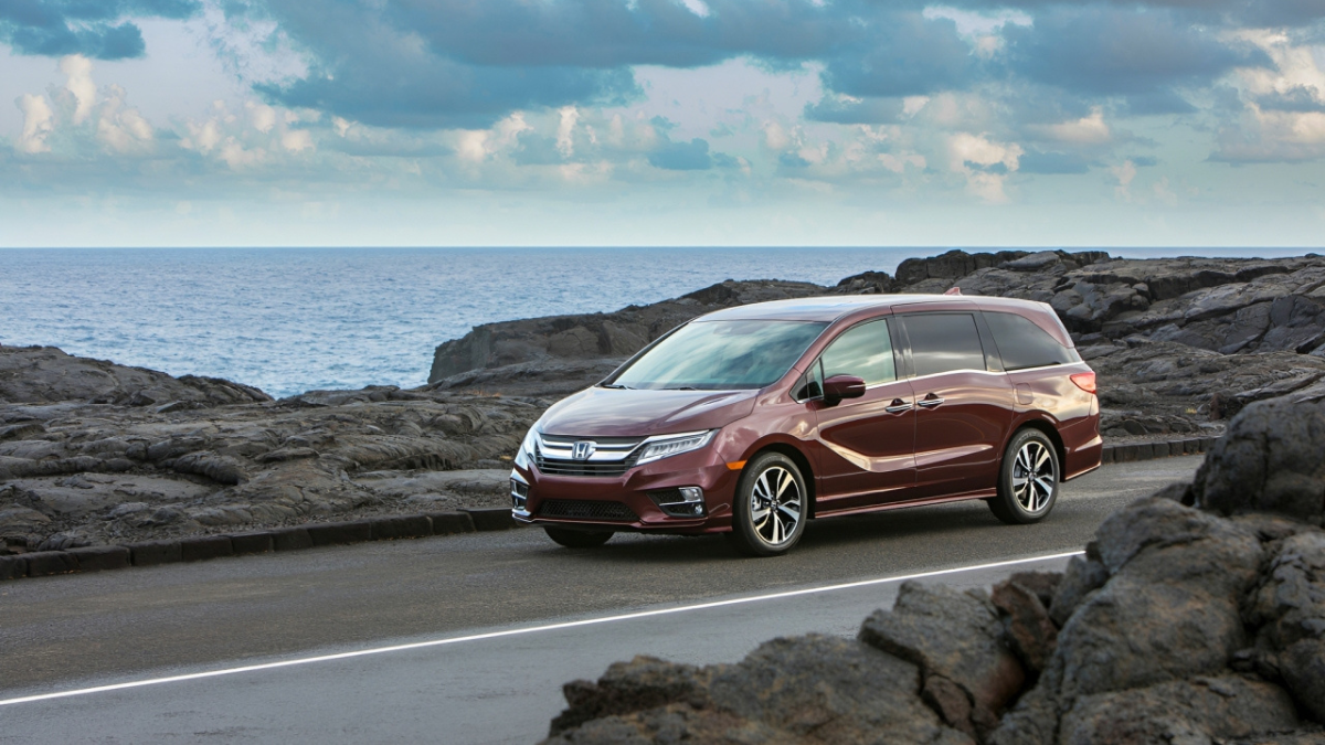 Minivan, Wagon, or SUV for Grandparents + Kids: Least Stress?