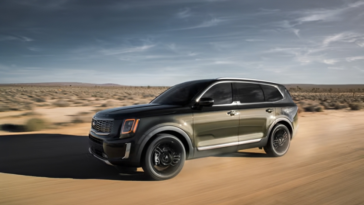 Grand Highlander vs Telluride: Which 3-Row SUV Fits a Weekend Without a Roof Box?