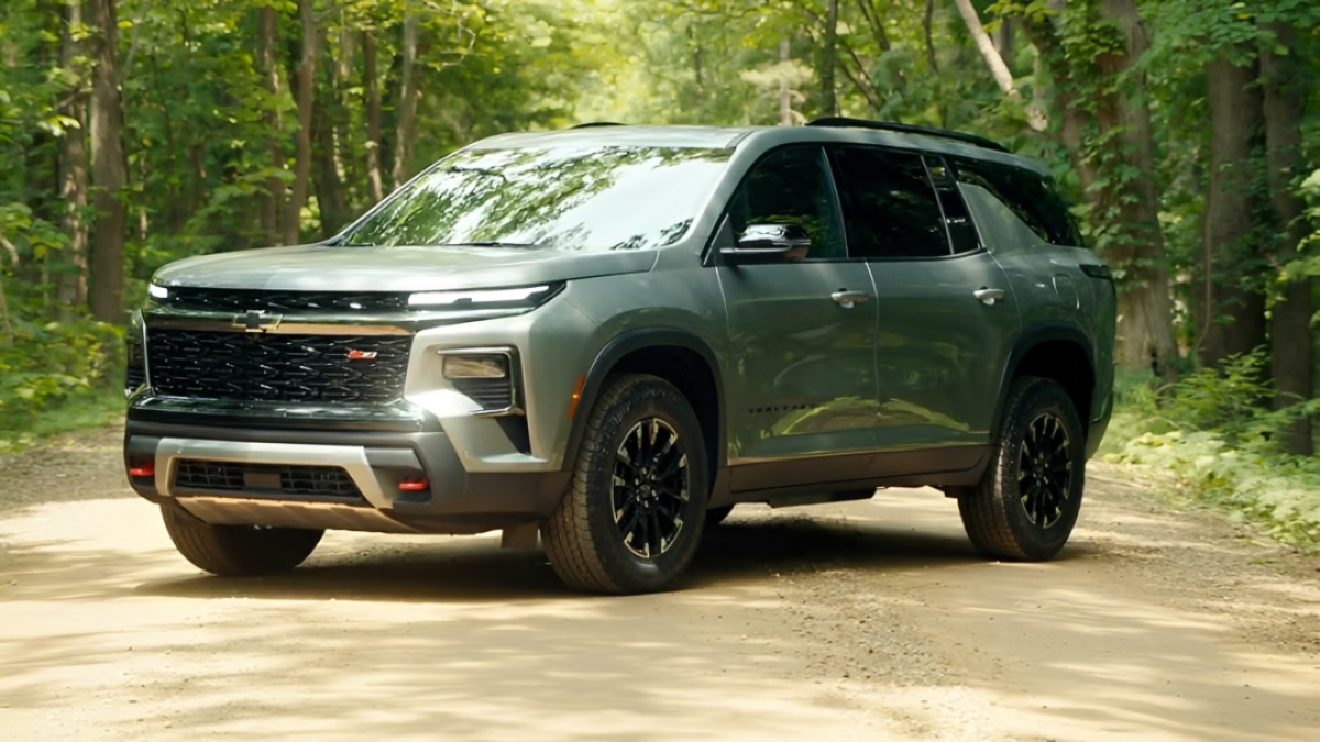 Which 3-Row SUVs Stay Cooler in the Back on a July Weekend Trip?