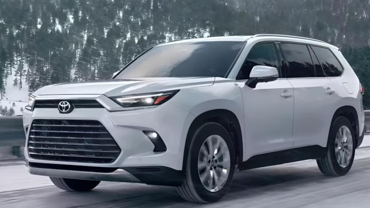 Which New SUVs Have the Easiest Climate Controls for Long Drives in 2025–26?