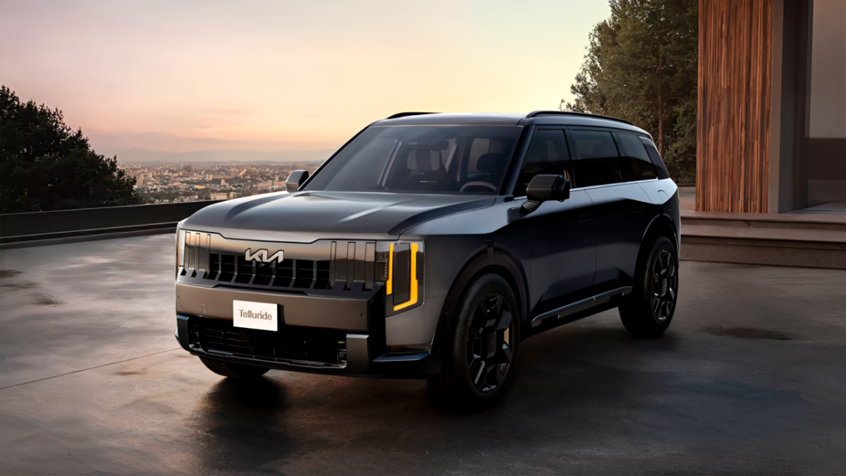 Best Midsize SUV Seats for Anyone Over Six Feet Driving Long Distance