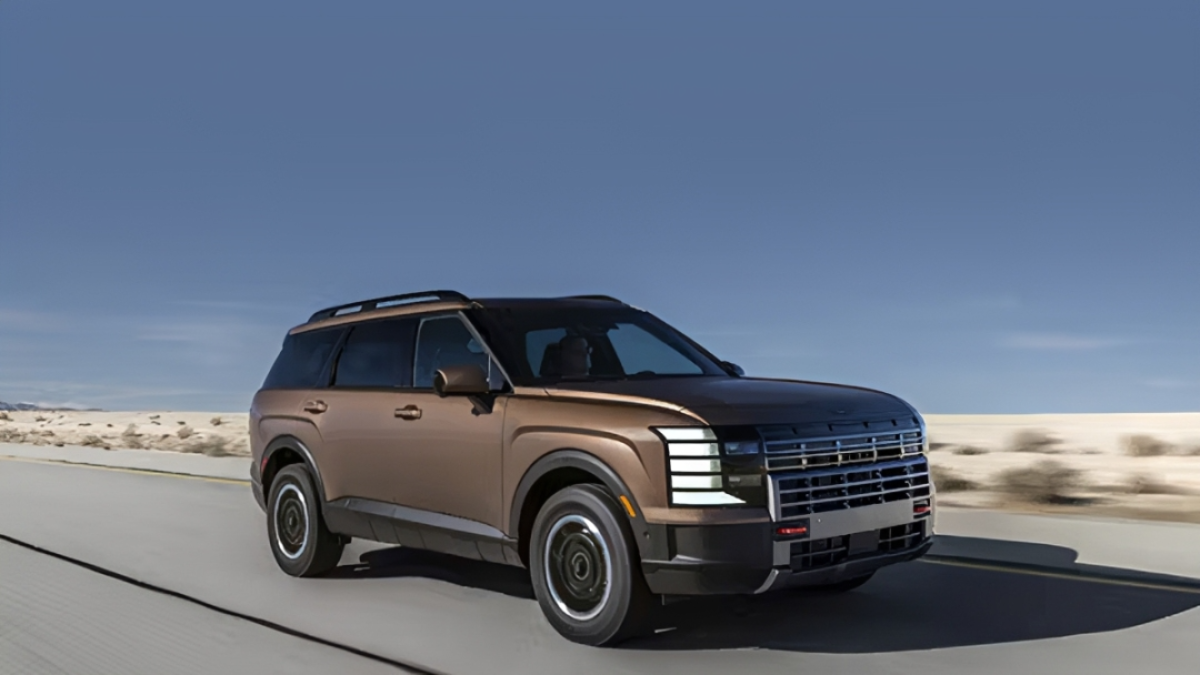 Which New SUVs Have the Easiest Climate Controls for Long Drives in 2025–26?