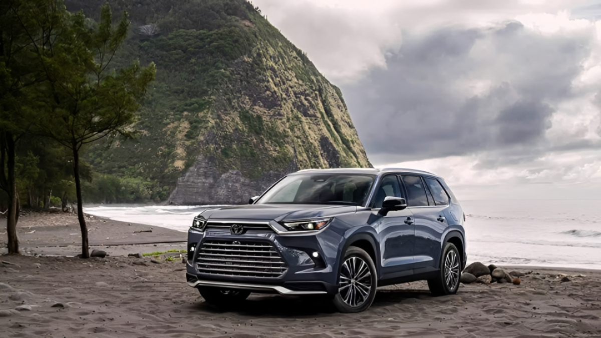 Which 3-Row SUVs Stay Cooler in the Back on a July Weekend Trip?