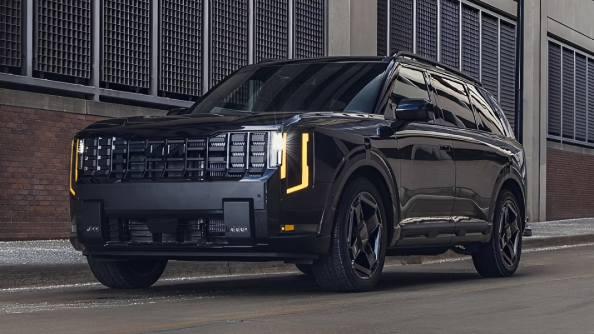 Which 3-Row SUVs Stay Cooler in the Back on a July Weekend Trip?